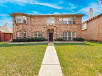 1934  Pin Oak Lane 