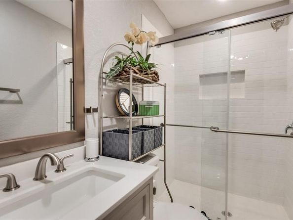 237-239 W Brooklyn Avenue , Dallas Texas 75208