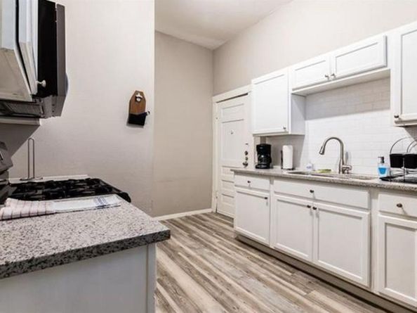 237-239 W Brooklyn Avenue , Dallas Texas 75208