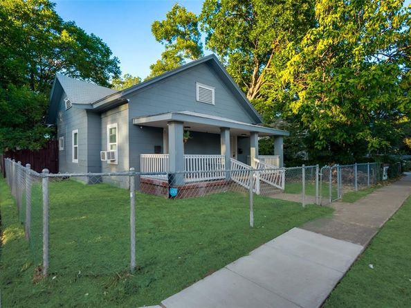 237-239 W Brooklyn Avenue , Dallas Texas 75208