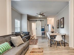 237-239 W Brooklyn Avenue , Dallas Texas 75208