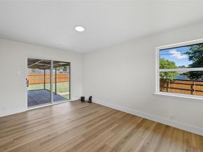 5520  Oak Trail , Dallas Texas 75232