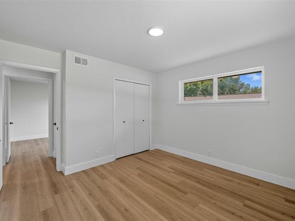 5520  Oak Trail , Dallas Texas 75232