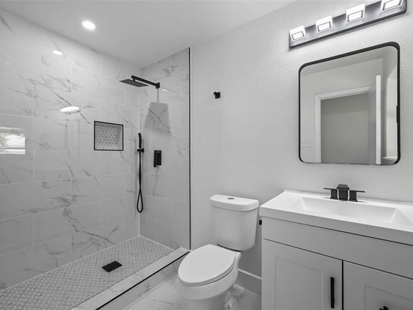 5520  Oak Trail , Dallas Texas 75232