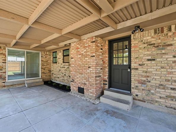5520  Oak Trail , Dallas Texas 75232