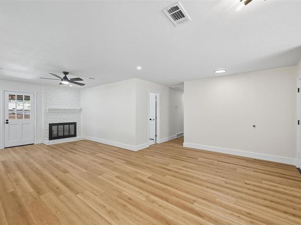 5520  Oak Trail , Dallas Texas 75232
