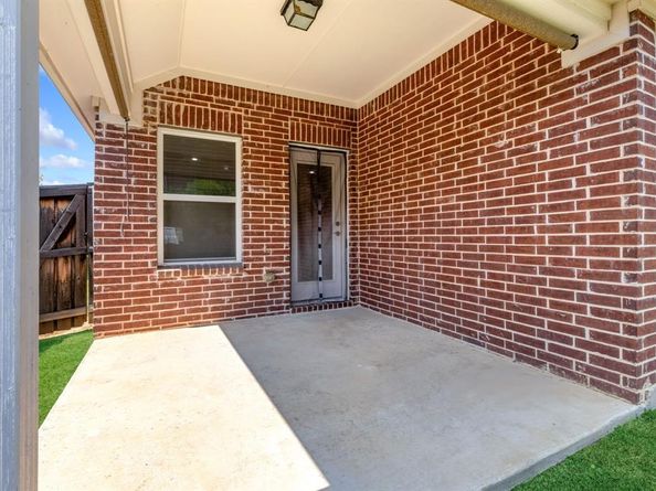 2693  Sierra Morado Drive , Lewisville Texas 75067