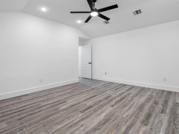 2312  Barada Court , Fort Worth Texas 76133