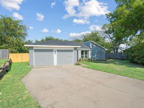 2312  Barada Court , Fort Worth Texas 76133