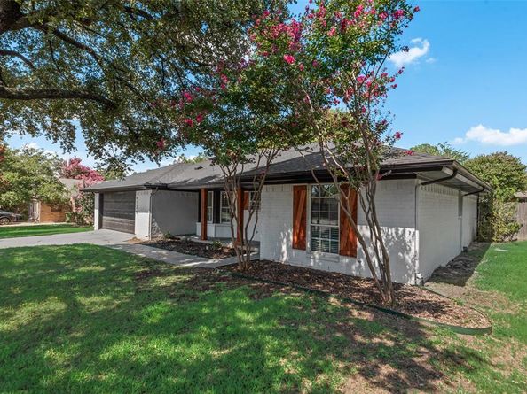 6725  Greenacres Drive , North Richland Hills Texas 76182