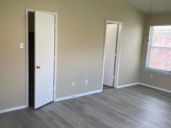 4753  Sea Ridge Drive , Fort Worth Texas 76133