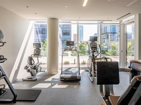 1747  Leonard Street  2201, Dallas Texas 75201