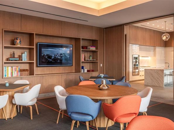 1747  Leonard Street  2201, Dallas Texas 75201