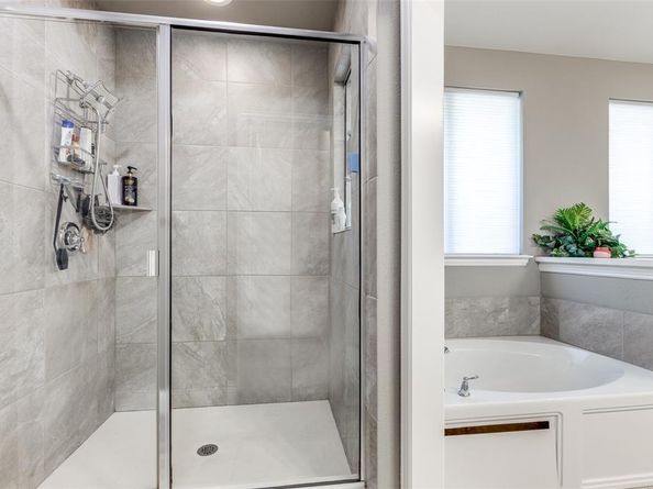 753  Field Crossing , Little Elm Texas 76227