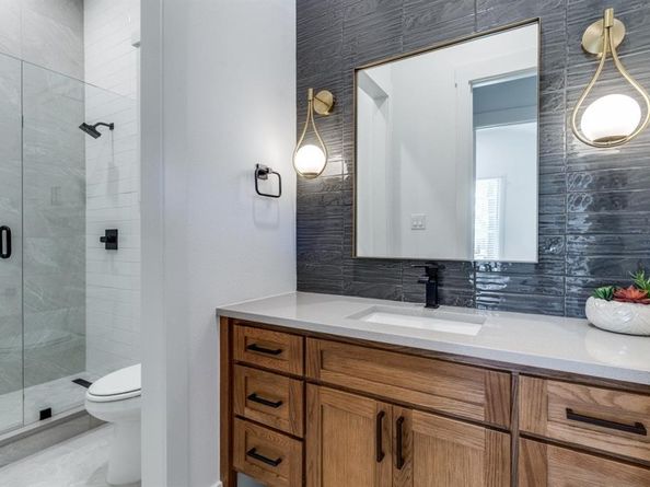 6035  Velasco Avenue , Dallas Texas 75206