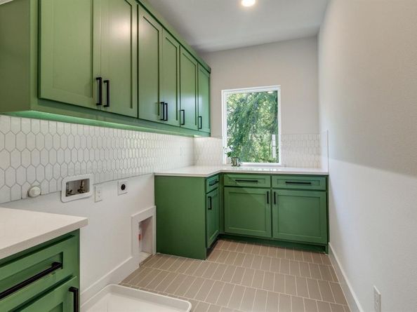 6035  Velasco Avenue , Dallas Texas 75206