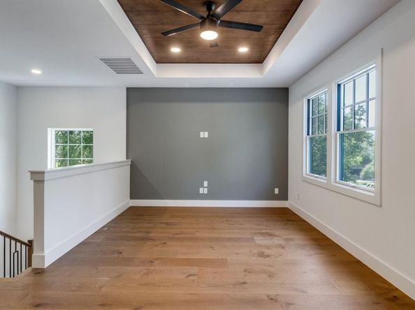 6035  Velasco Avenue , Dallas Texas 75206