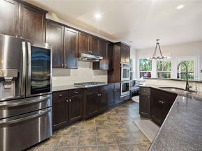 1017  Long Pointe Avenue , Fort Worth Texas 76108