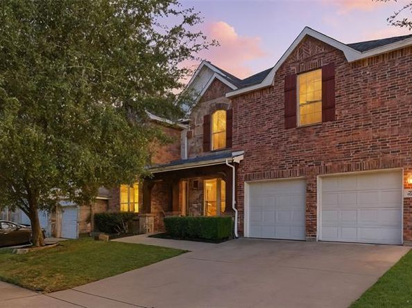 1017  Long Pointe Avenue , Fort Worth Texas 76108