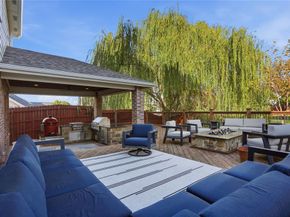 1017  Long Pointe Avenue , Fort Worth Texas 76108