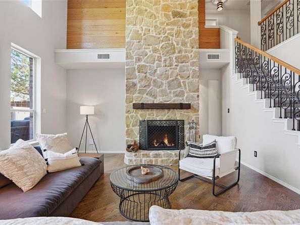 1017  Long Pointe Avenue , Fort Worth Texas 76108