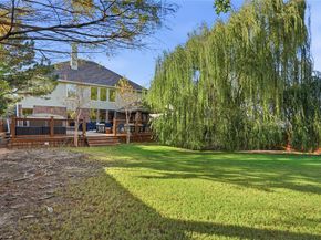 1017  Long Pointe Avenue , Fort Worth Texas 76108