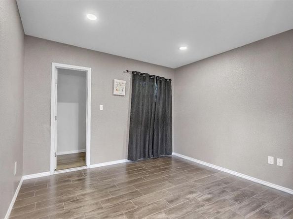 2701  Halbert Street , Fort Worth Texas 76112