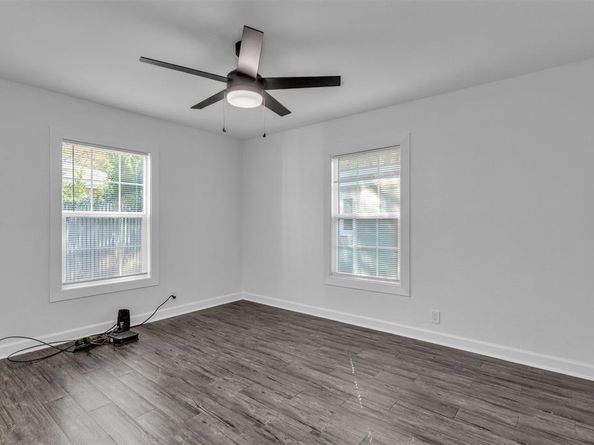 2701  Halbert Street , Fort Worth Texas 76112