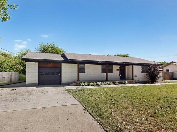 3533  Reagan Drive , Fort Worth Texas 76116