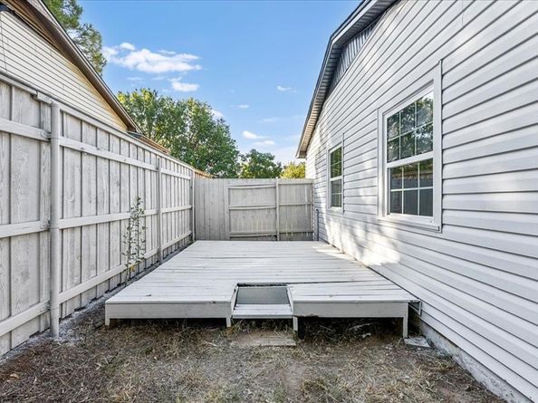 2223  Cunningham Street , Irving Texas 75062
