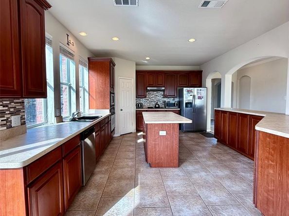 605  Lone Rider Court , Rockwall Texas 75087