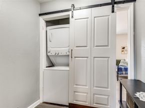 2816  Wycliff Avenue  A, Dallas Texas 75219