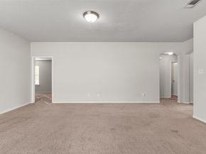 5829  Farnsworth Avenue , Fort Worth Texas 76107