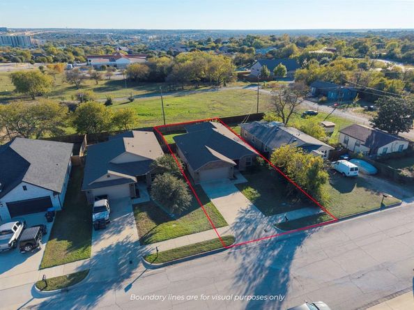 5829  Farnsworth Avenue , Fort Worth Texas 76107