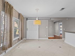 2117 W Lotus Avenue , Fort Worth Texas 76111