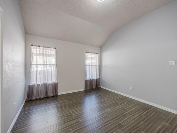10832  Tall Oak Drive , Fort Worth Texas 76108