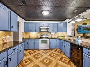 1701  Prairie Creek Court , Garland Texas 75040