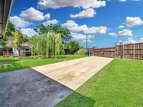1701  Prairie Creek Court , Garland Texas 75040