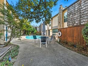 2702  Douglas Avenue  121, Dallas Texas 75219