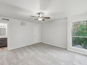 2702  Douglas Avenue  121, Dallas Texas 75219