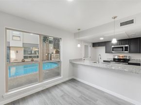 2702  Douglas Avenue  121, Dallas Texas 75219
