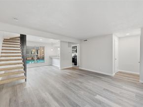 2702  Douglas Avenue  121, Dallas Texas 75219