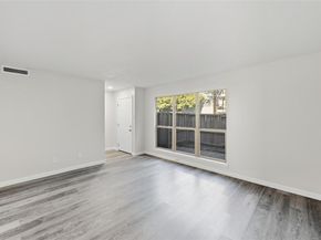 2702  Douglas Avenue  121, Dallas Texas 75219