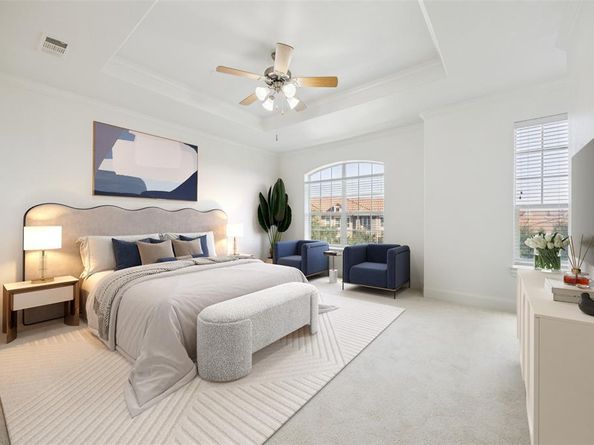 643  Senda  , Irving Texas 75039