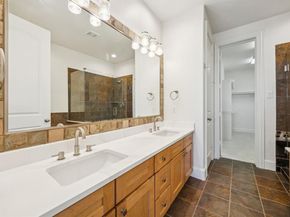 643  Senda  , Irving Texas 75039