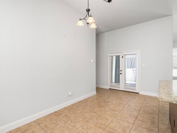 1124  Spanish Moss Drive , Savannah Texas 76227