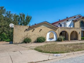 609  Green River Trail , Fort Worth Texas 76103