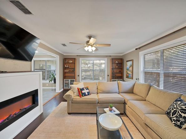 6148  Sundown Drive , Fort Worth Texas 76114