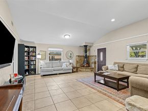 5117  Curzon Avenue , Fort Worth Texas 76107