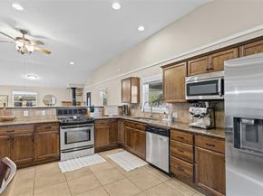 5117  Curzon Avenue , Fort Worth Texas 76107